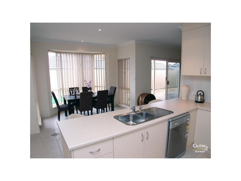 18 Antonio Street, Huntfield Heights SA 5163