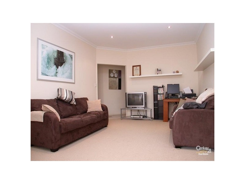 18 Antonio Street, Huntfield Heights SA 5163