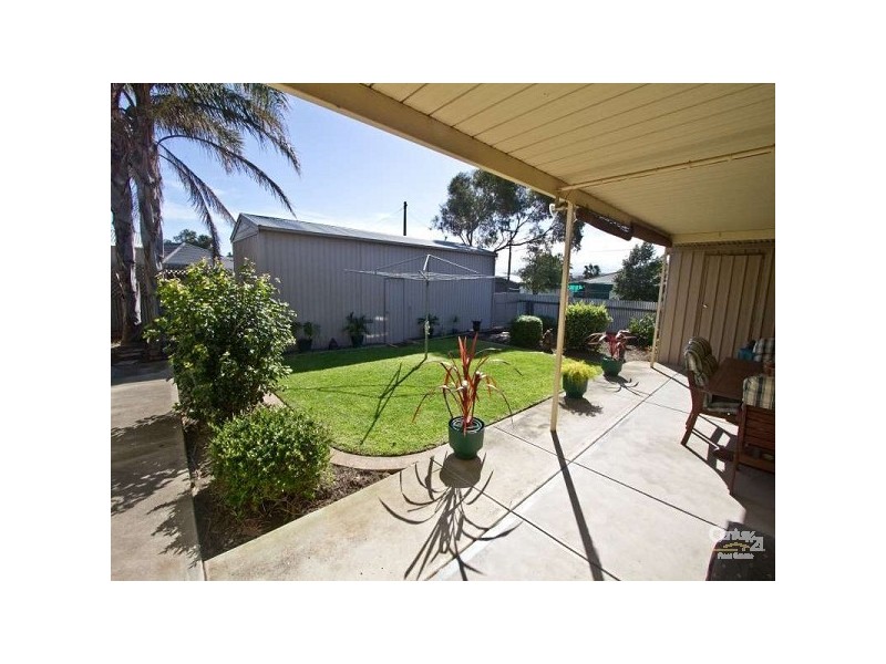 7 Albany Avenue, Port Noarlunga South SA 5167