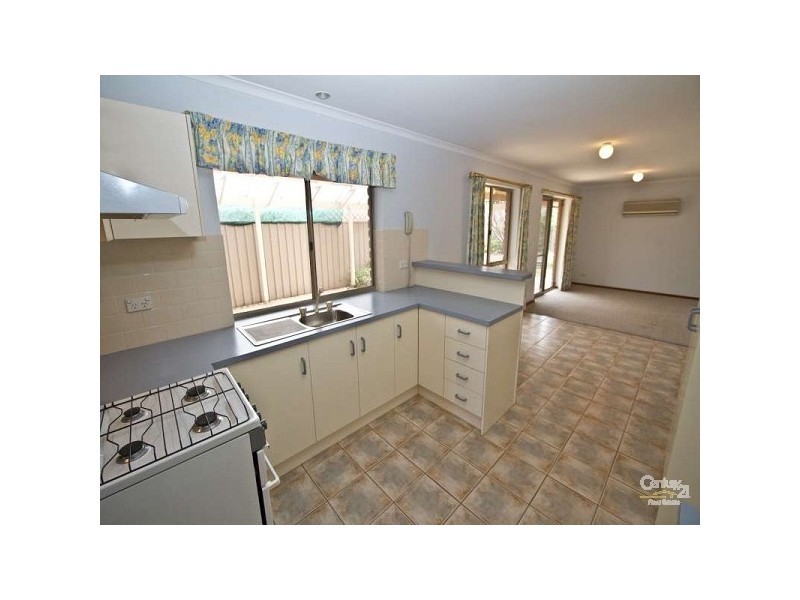 22 Nautilus Square, Seaford Rise SA 5169