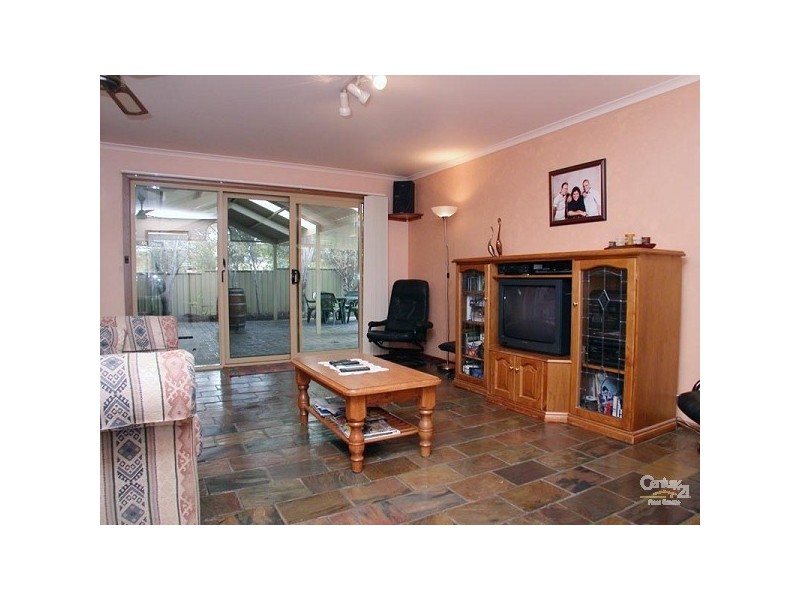 5 Oldborough Drive, Onkaparinga Hills SA 5163