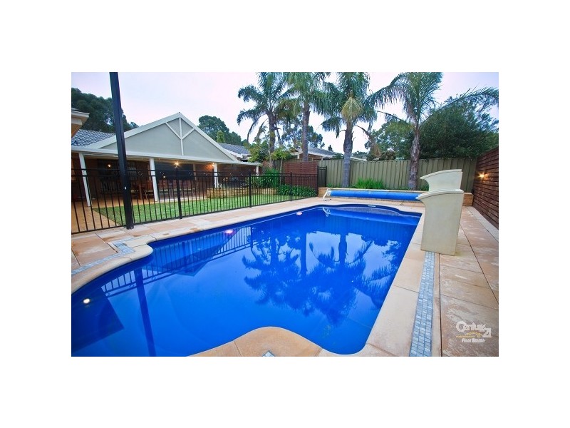 36 Sun Crescent, Happy Valley SA 5159