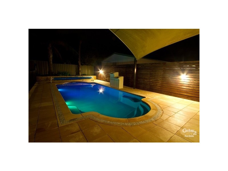 36 Sun Crescent, Happy Valley SA 5159