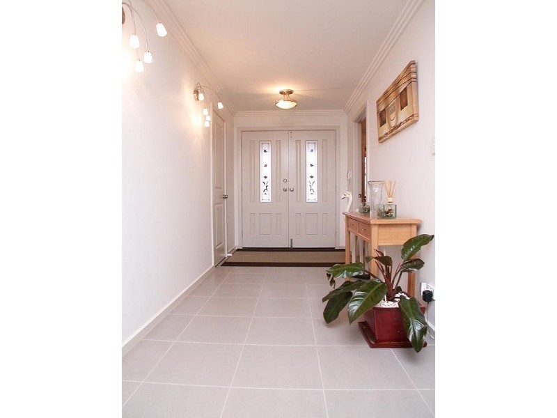 113 Grand Boulevard, Seaford Rise SA 5169