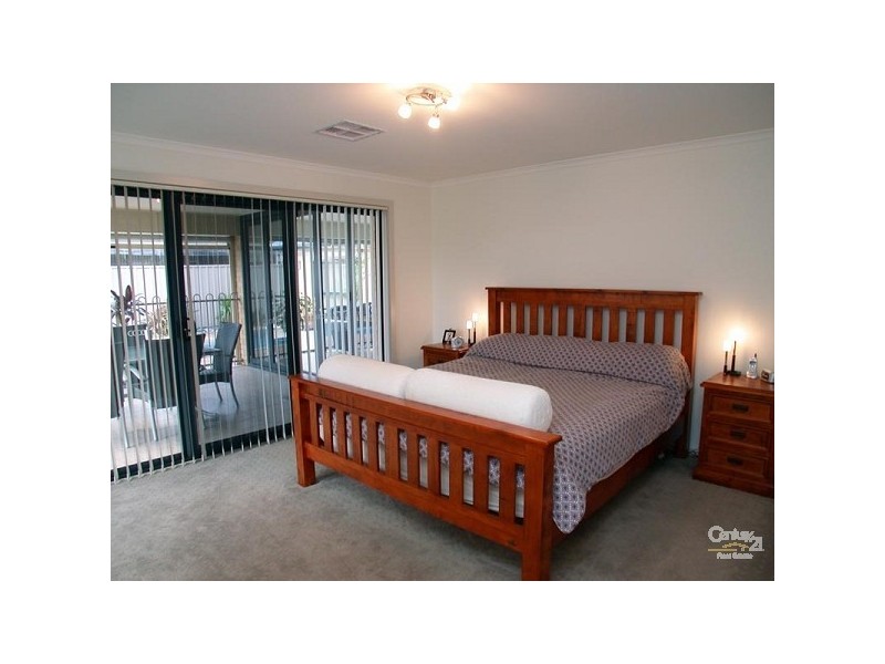 113 Grand Boulevard, Seaford Rise SA 5169