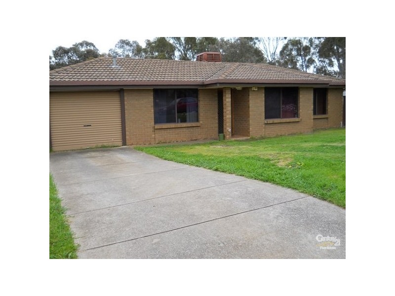 21 Lorne Crescent, Huntfield Heights SA 5163