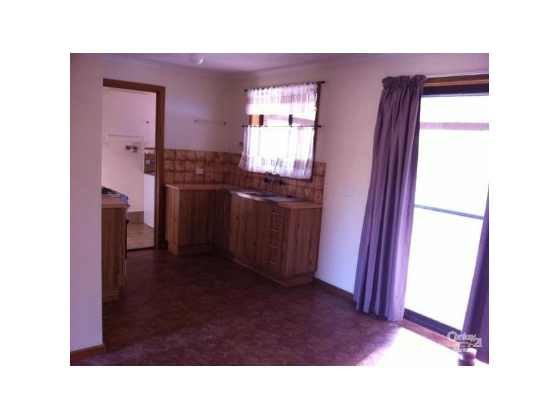 21 Lorne Crescent, Huntfield Heights SA 5163