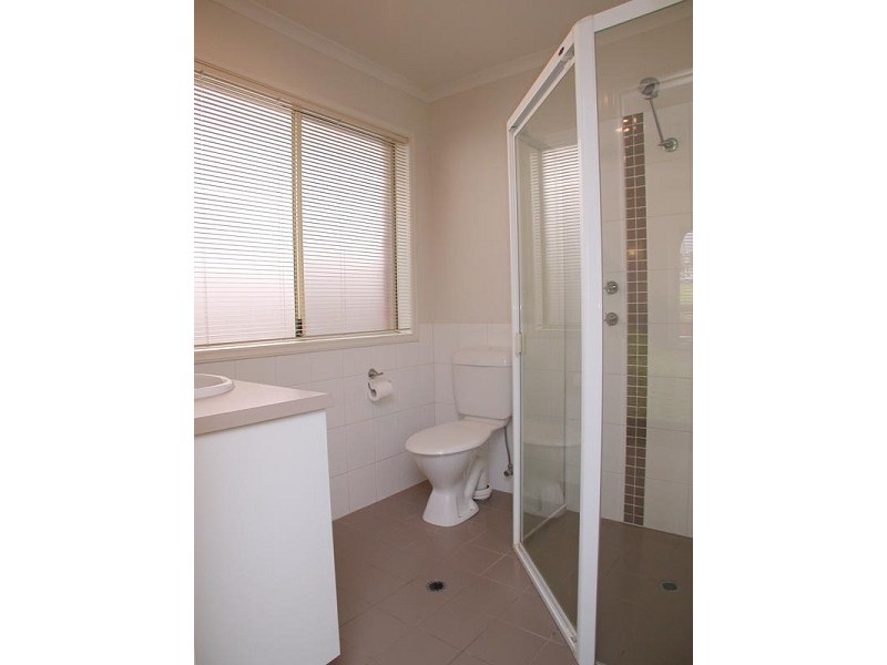 11 Brighton Drive, Seaford Rise SA 5169