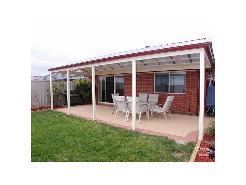 11 Brighton Drive, Seaford Rise SA 5169