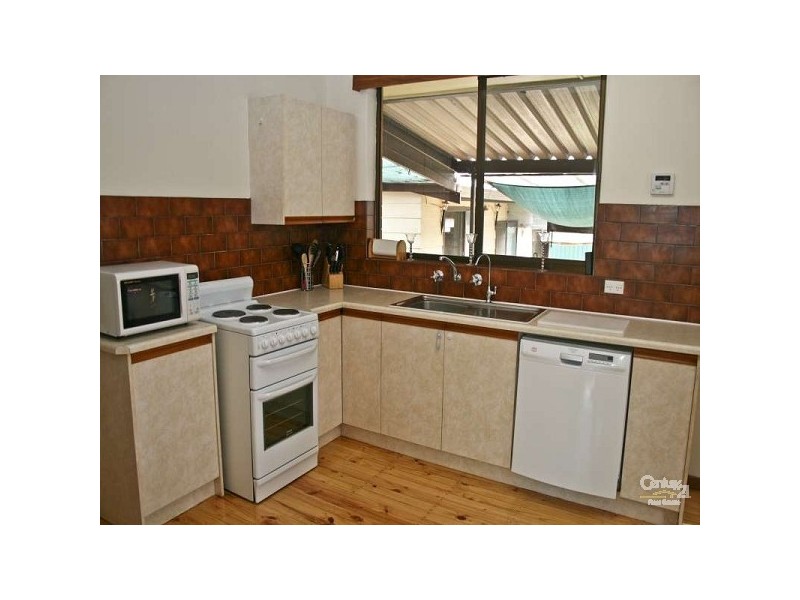 15 Tokay Crescent, Morphett Vale SA 5162