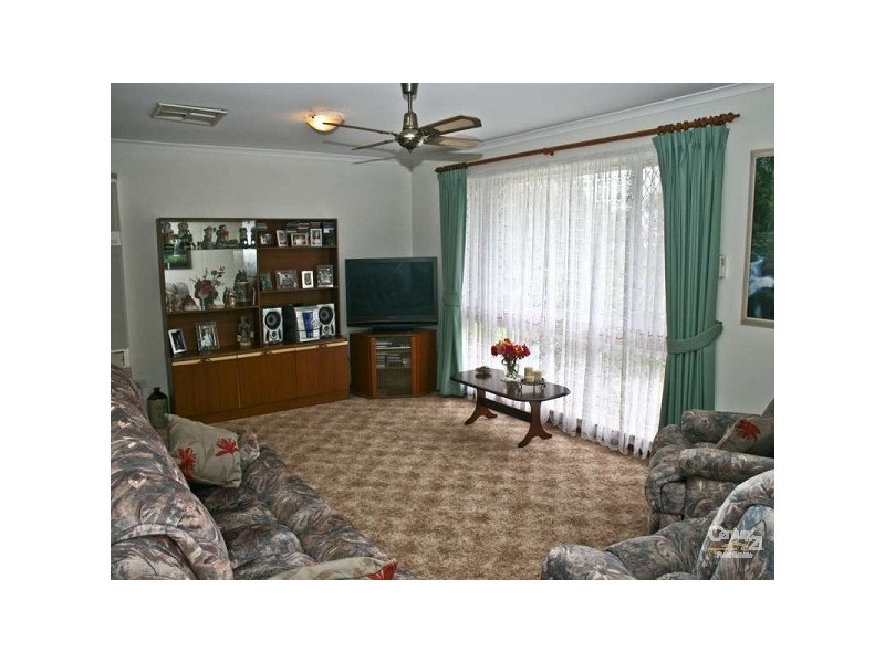 3 Leawarra Avenue, Seaford SA 5169