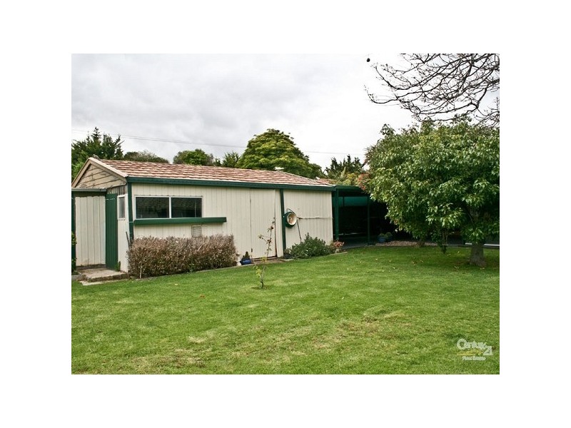 3 Leawarra Avenue, Seaford SA 5169