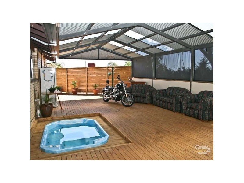 21 Mallen Street, Morphett Vale SA 5162