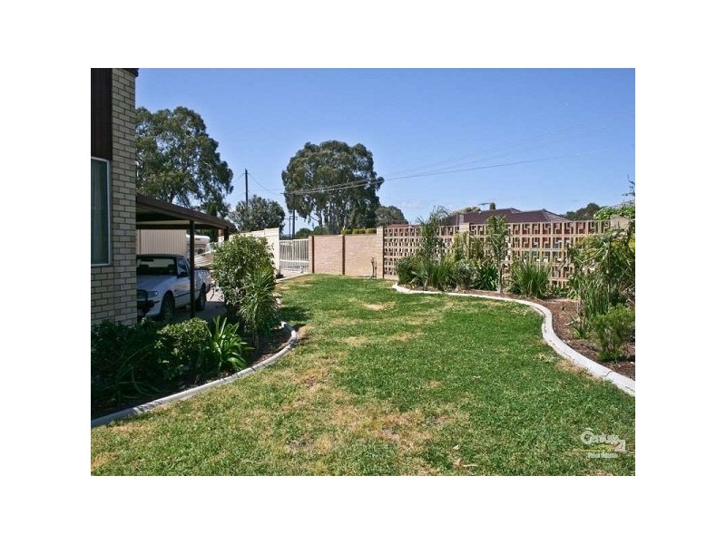21 Mallen Street, Morphett Vale SA 5162