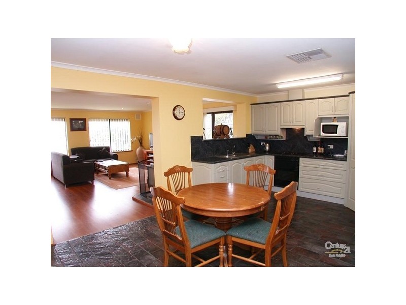 15 Banket Street, Huntfield Heights SA 5163