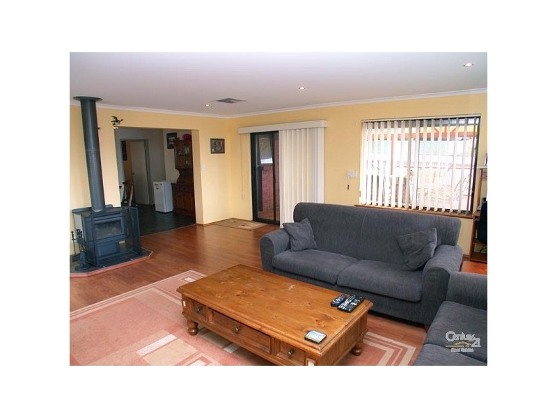 15 Banket Street, Huntfield Heights SA 5163