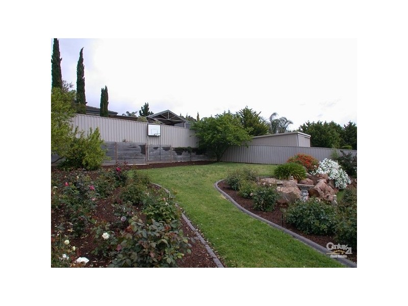 6 Jutland Parade, Woodcroft SA 5162