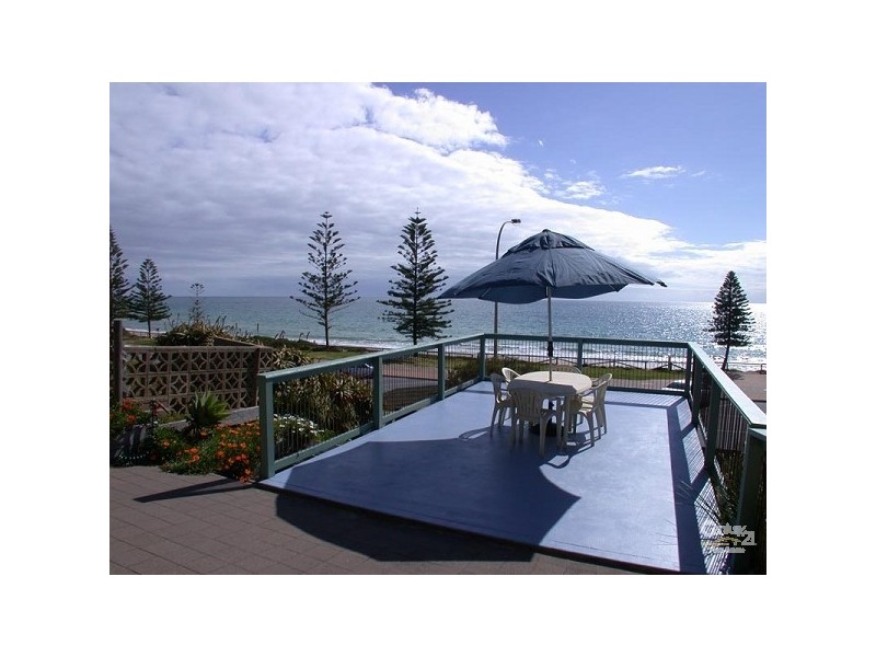 3/15 Esplanade, Christies Beach SA 5165