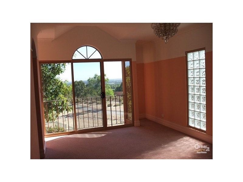 6 James Street, Darlington SA 5047