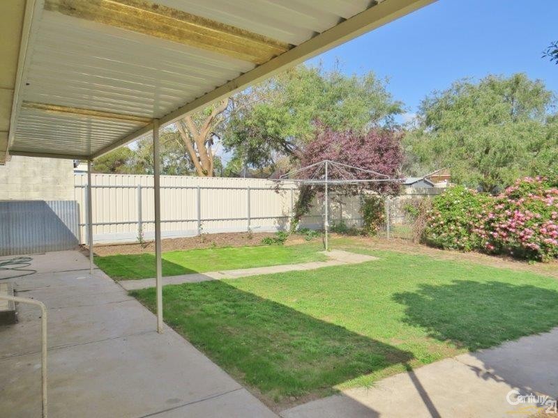 10 Archer Road, Morphett Vale SA 5162