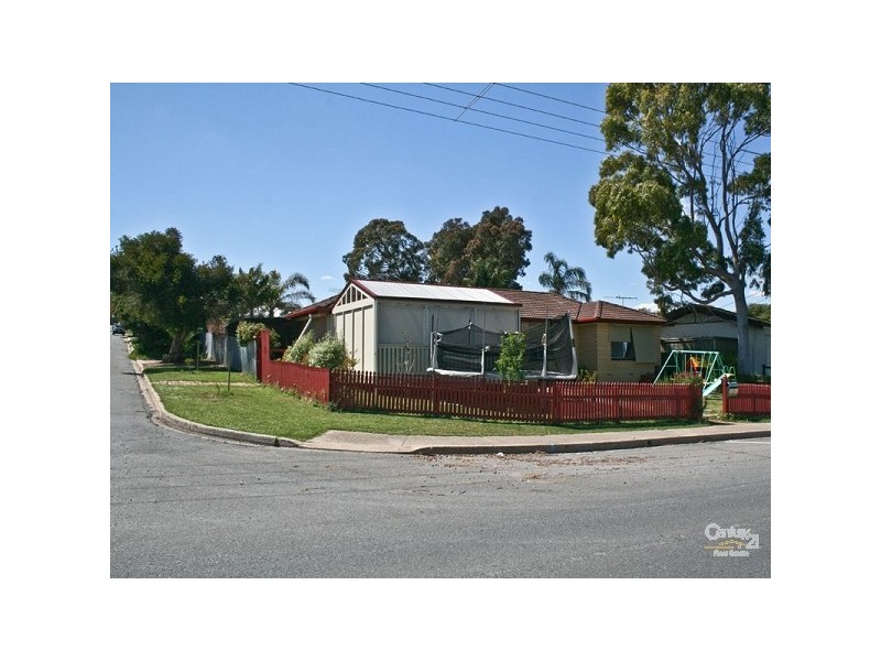 108 Brentwood Drive, Huntfield Heights SA 5163