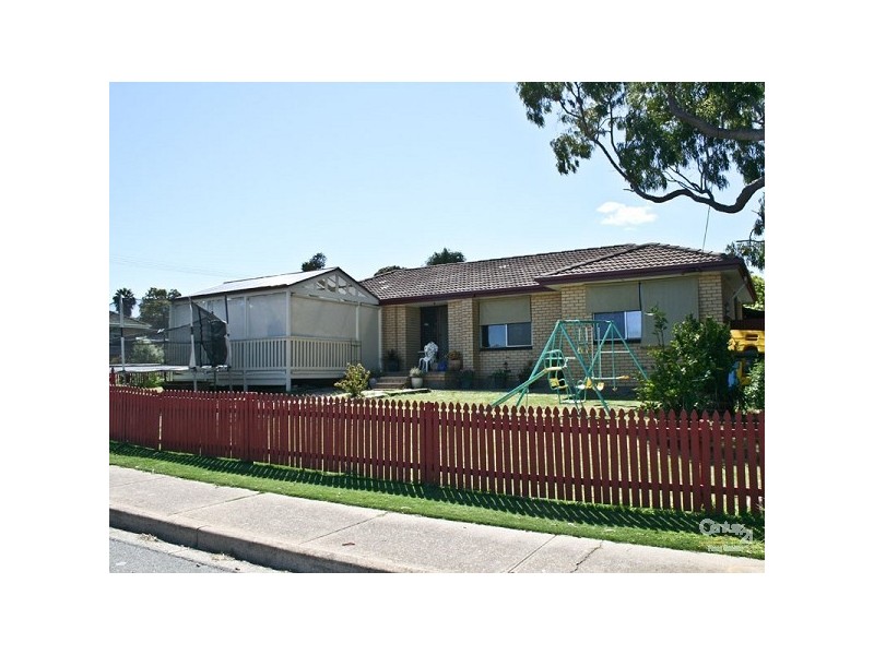 108 Brentwood Drive, Huntfield Heights SA 5163