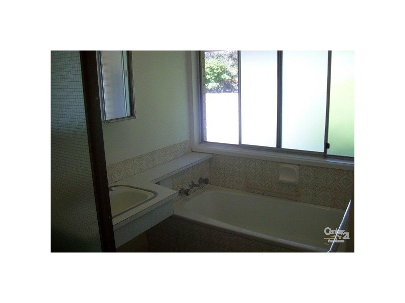 18 Walnut Street, Old Reynella SA 5161