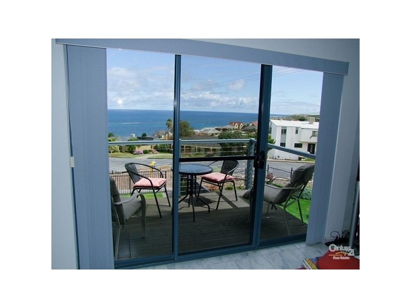 2C St Vincents Avenue, Hallett Cove SA 5158