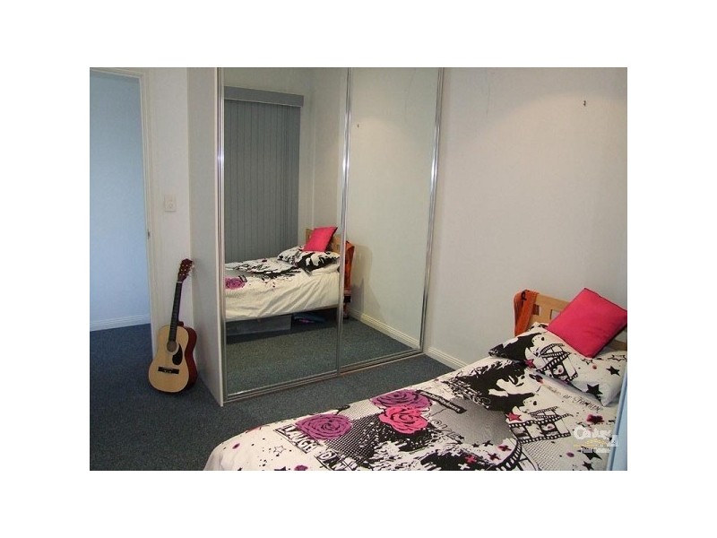 2C St Vincents Avenue, Hallett Cove SA 5158