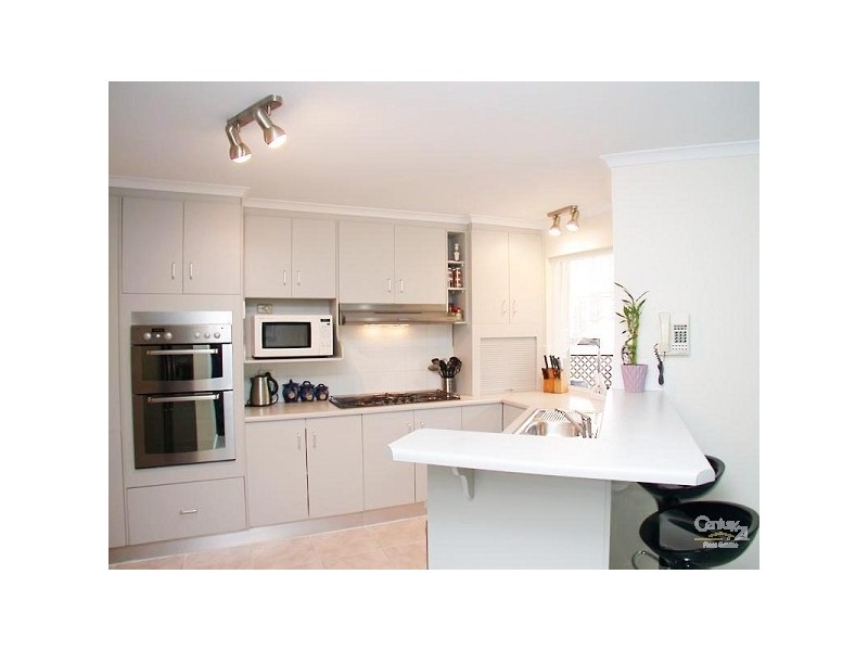 2 Hispano Drive, Woodcroft SA 5162