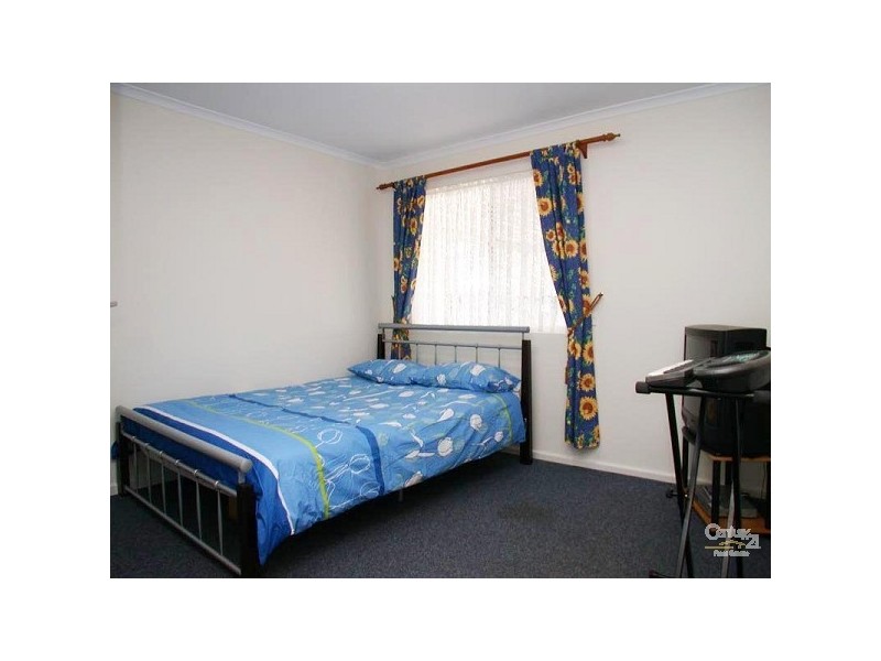 2 Hispano Drive, Woodcroft SA 5162