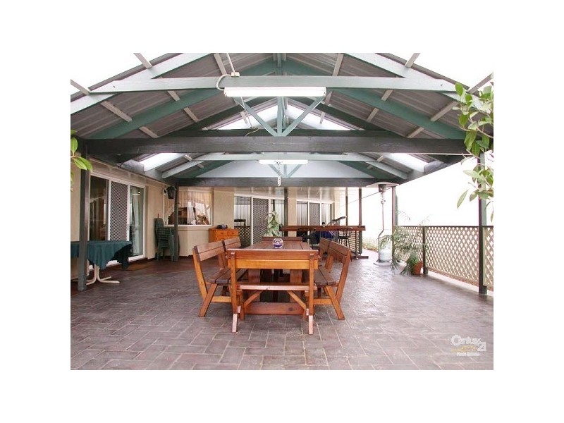 2 Hispano Drive, Woodcroft SA 5162