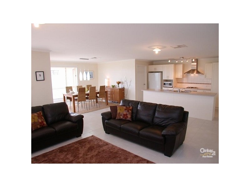 4 Ochre Drive, Aldinga Beach SA 5173