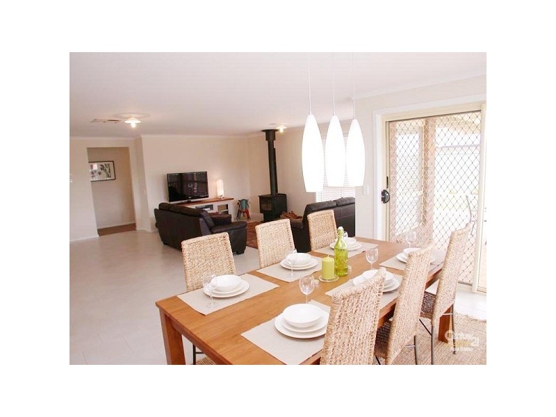 4 Ochre Drive, Aldinga Beach SA 5173