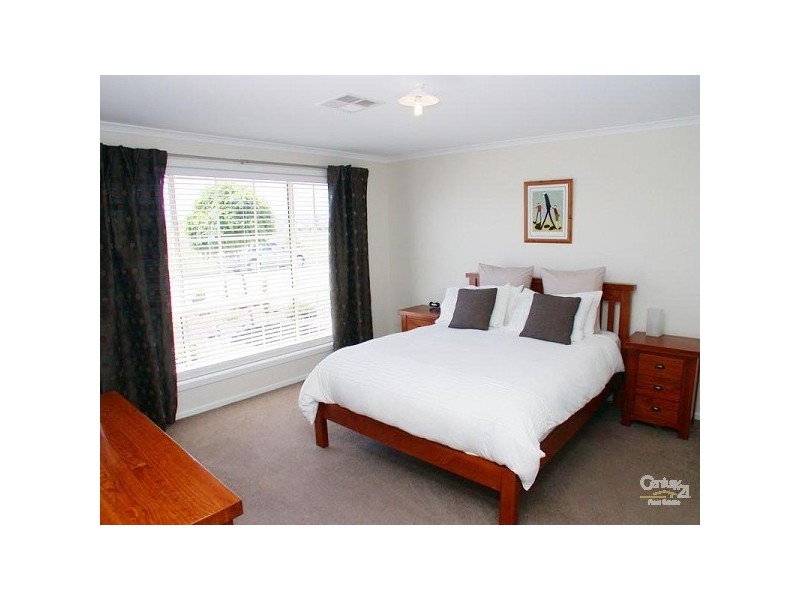 4 Ochre Drive, Aldinga Beach SA 5173