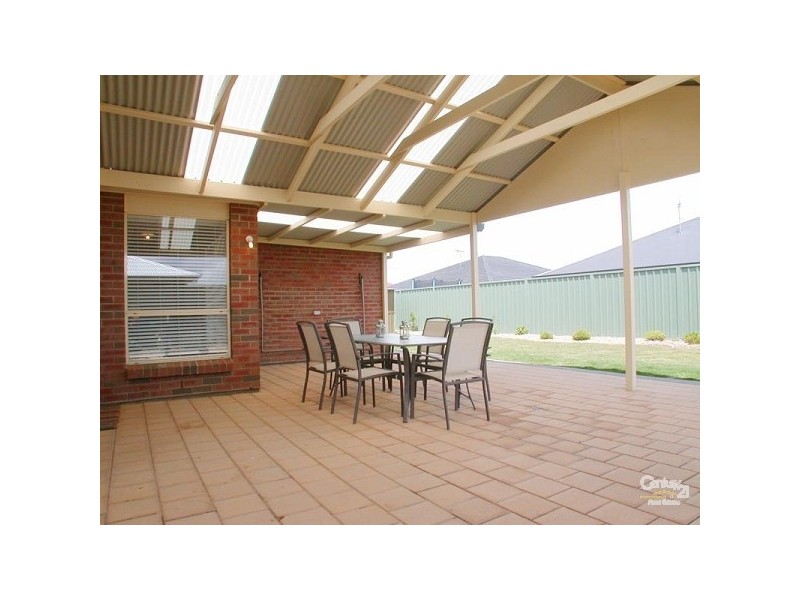 4 Ochre Drive, Aldinga Beach SA 5173