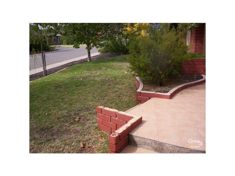 37 Farnsworth Drive, Morphett Vale SA 5162