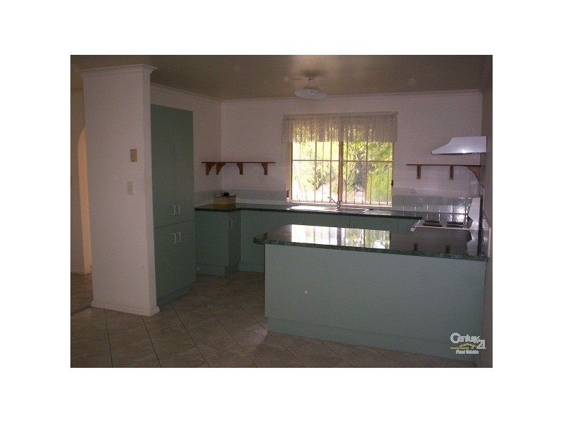 37 Farnsworth Drive, Morphett Vale SA 5162