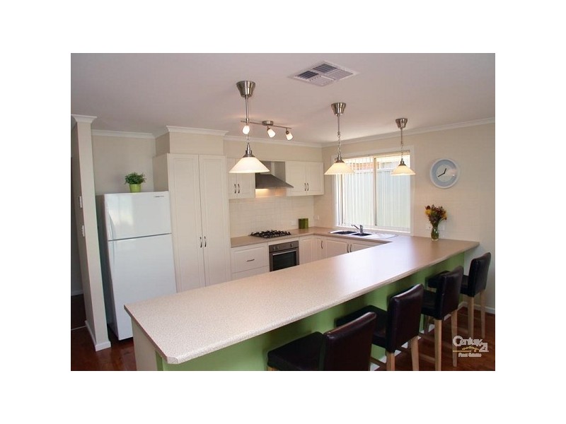 8 Summer Street, Mclaren Flat SA 5171