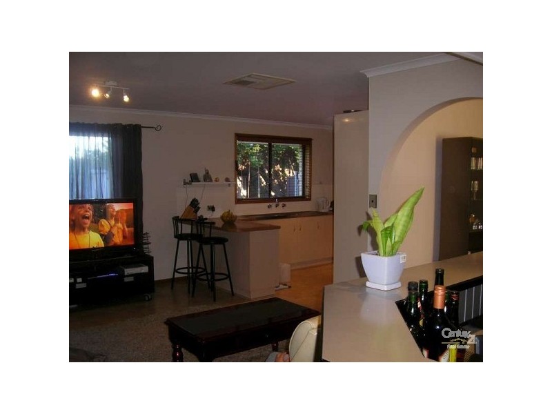 14 Birchenough Road, Huntfield Heights SA 5163