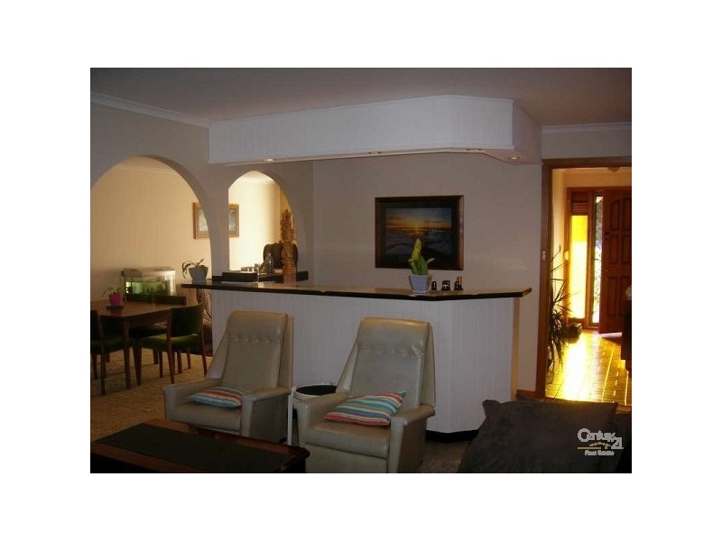 14 Birchenough Road, Huntfield Heights SA 5163