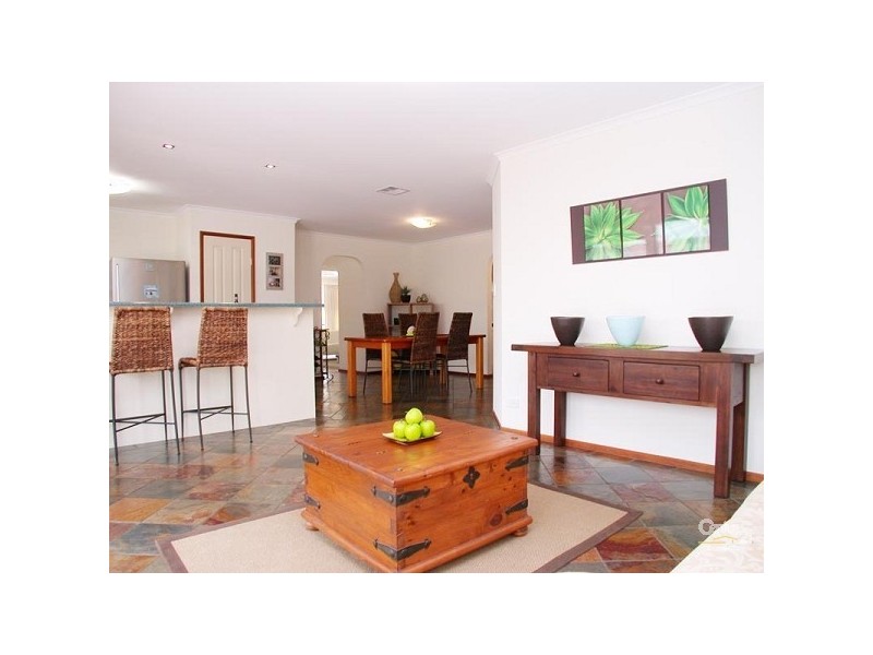 56 Investigator Drive, Woodcroft SA 5162