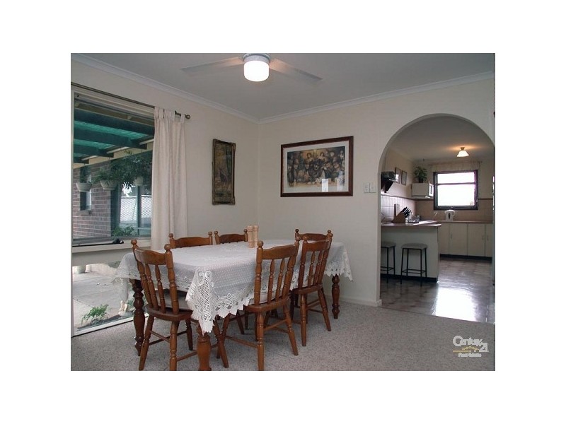 6 Stephen Crescent, Christie Downs SA 5164
