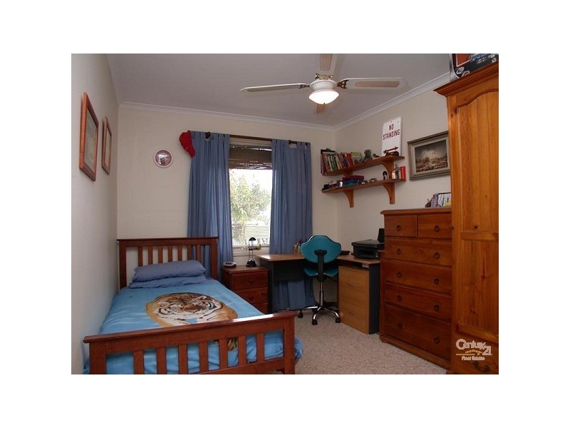 6 Stephen Crescent, Christie Downs SA 5164