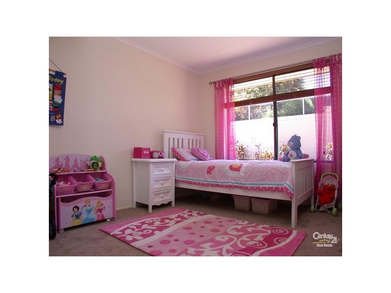 31 Whittaker Avenue, Old Reynella SA 5161