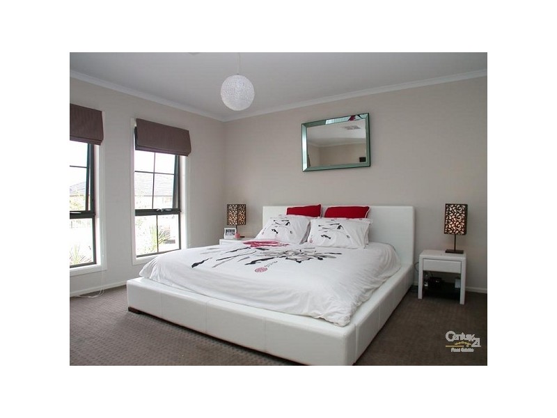 9 Tidal Street, Seaford Meadows SA 5169