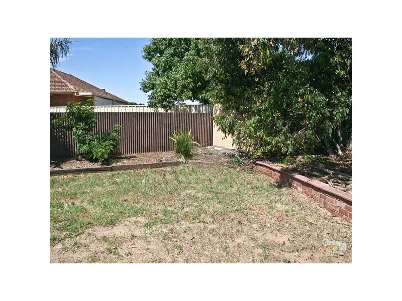 6 Daphne Court, Morphett Vale SA 5162