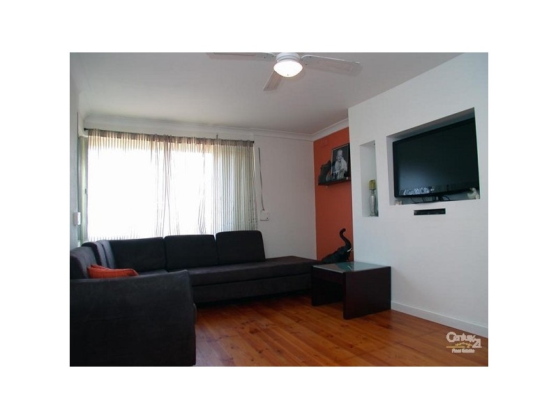 16 Weeroona Avenue, Port Noarlunga South SA 5167