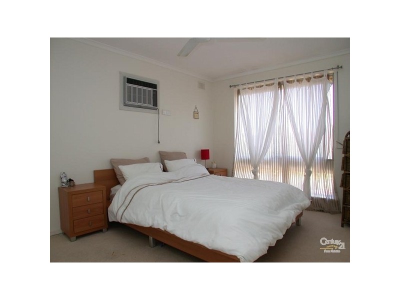 16 Weeroona Avenue, Port Noarlunga South SA 5167