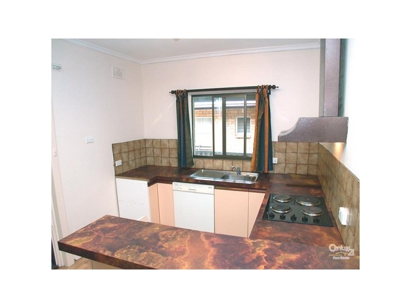 8 Jennifer Drive, Morphett Vale SA 5162